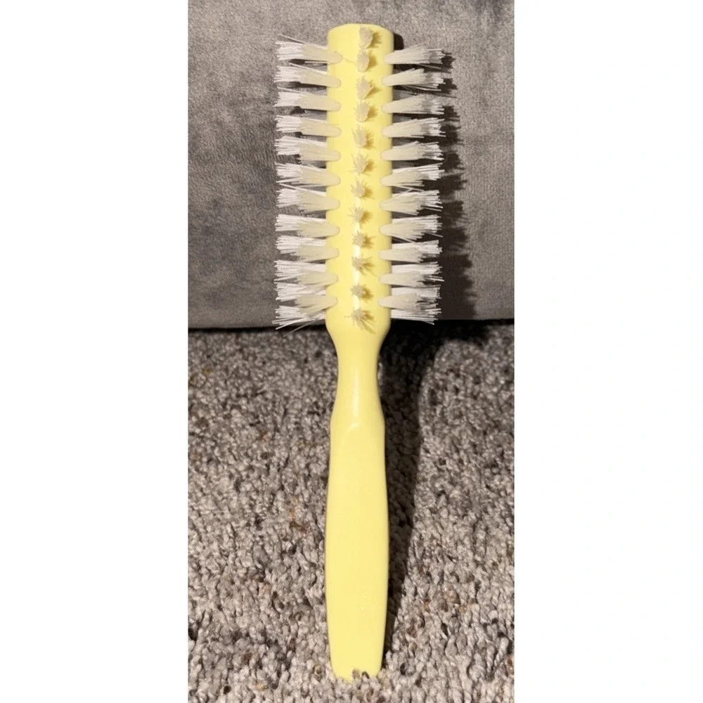 Vintage Avon Yellow Full Round Brush Petite 7 Inches White Bristle Travel Purse